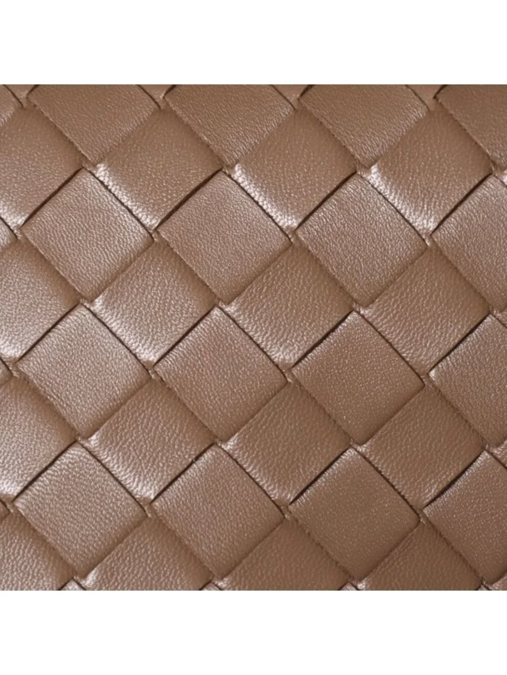 Bottega Veneta Andiamo Clutch Metal Knot Closure Brown Bifold Intrecciato Gold